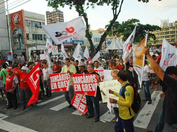 Em Tibiri: moradores protestam para agilizar as obras do anel viário 1 protesto1