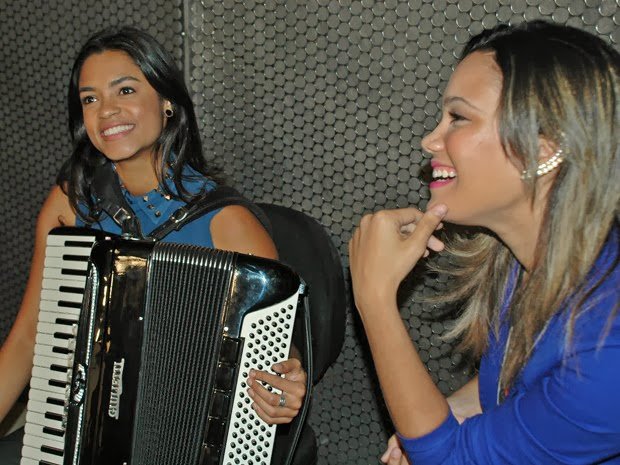 Representantes da PB no The Voice Brasil comentam sobre o programa 1 bruna e lucy