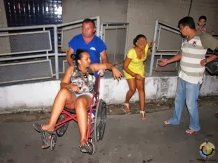 Três irmãs são alvejadas dentro de alternativo durante tentativa de assalto em Bayeux 4 f5432e181548106l3i11055 file