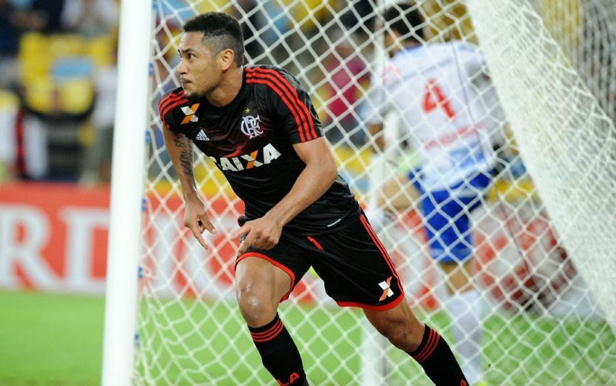 Hernane resolve e Flamengo vence o Bahia 1 f 210186