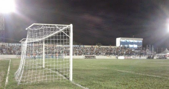 No Teixeirão, Santa Cruz tenta fugir do rebaixamento diante do Botafogo-PB 1