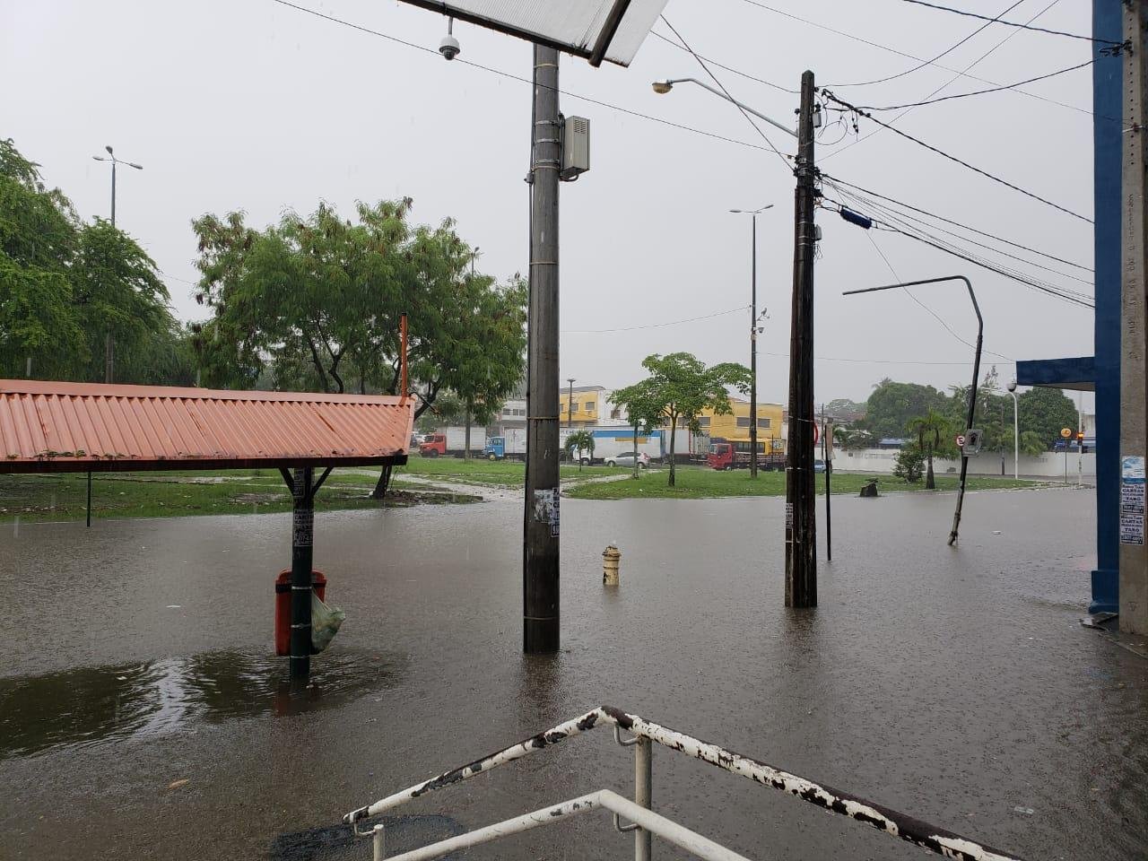 Em 24 horas chove o equivalente a 70% do esperado para todo o mês de fevereiro na PB 1 enchente em joao pessoa