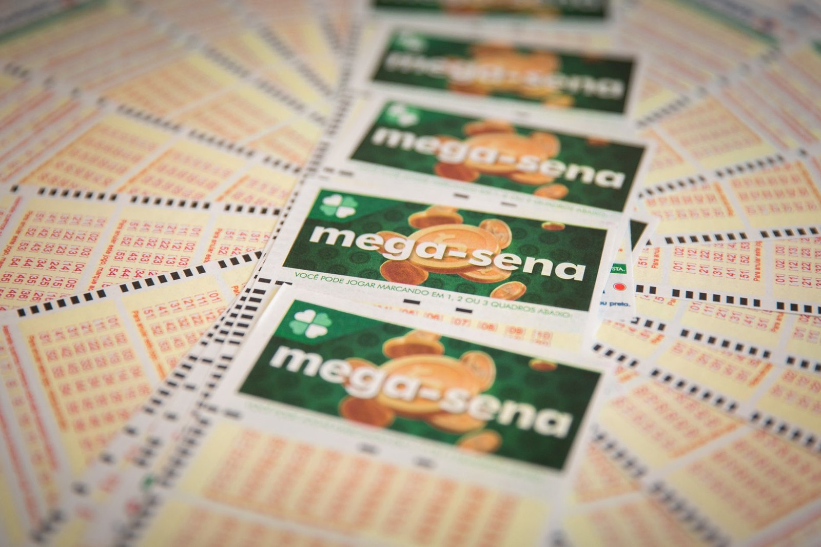 Mega-Sena pode pagar prêmio de R$ 25 milhões neste sábado 1 volantes loterias q98a7806 credito marcelo brandt g1