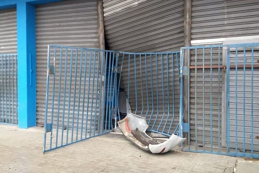 Bayeux: Bandidos arrombam loja e roubam equipamentos eletrônicos 1 arrombamento centor