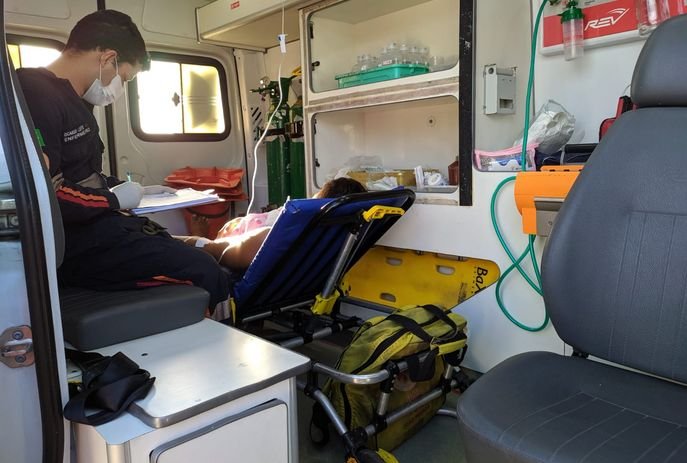 Bebê nasce em carro por aplicativo; tia e motorista fizeram o parto, em Cabedelo
