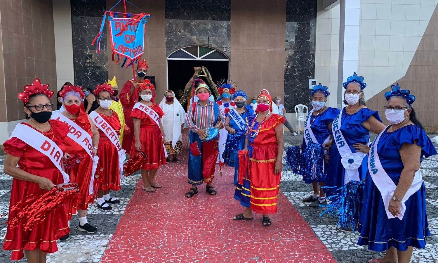 O Grupo da Terceira Idade Flores Belas da ONG Pro Dia Nascer Feliz e do Centro Social Urbano Francisco Leocádio, em sua XIII edição, encenará o Auto da Lapinha