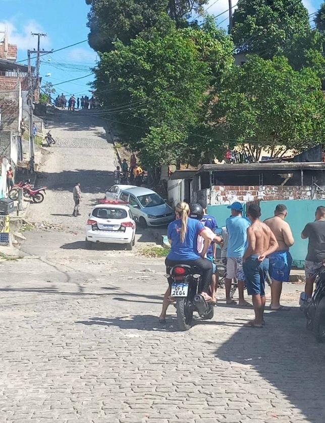 Mulher é sequestrada ao sair de casa em Manaíra e é abandonada em Santa Rita