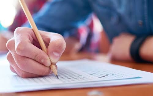 Quase 50 vagas em cursos profissionalizantes gratuitos estão abertas em Santa Rita; veja como se inscrever