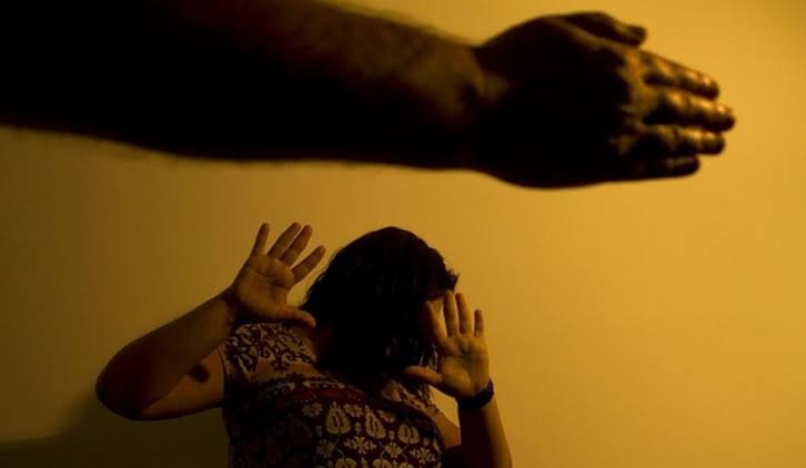 Homem que agrediu esposa grávida com socos é preso em flagrante na cidade de Santa Rita