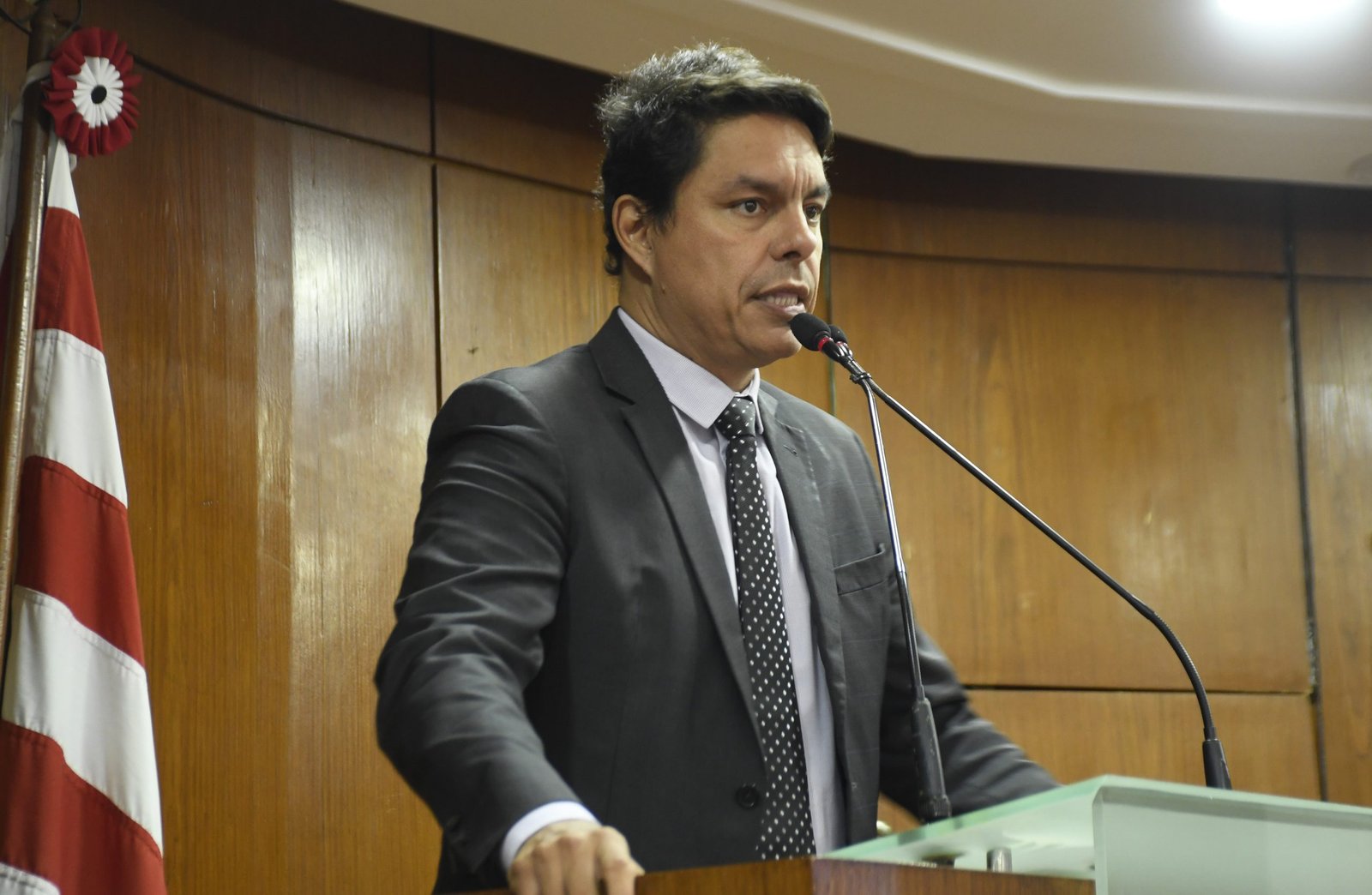 Vereador quer proibição de caixas de som portáteis nas praias de João Pessoa 2 1000478711