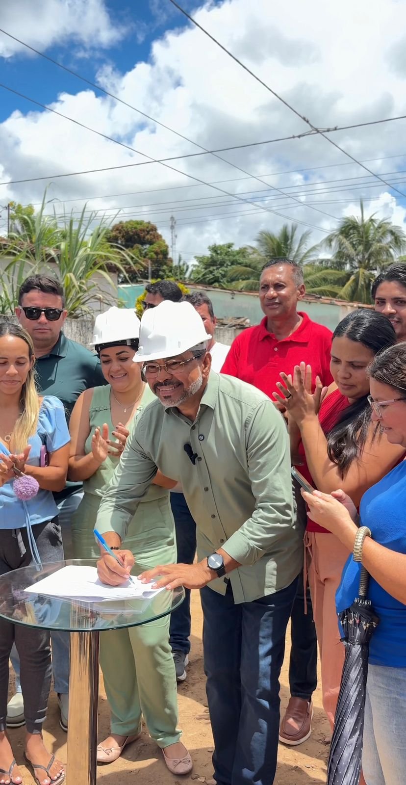 PAVIMENTA JÁ: Prefeitura de Santa Rita assina ordem de serviço para pavimentação de rua no Distrito de Lerolândia