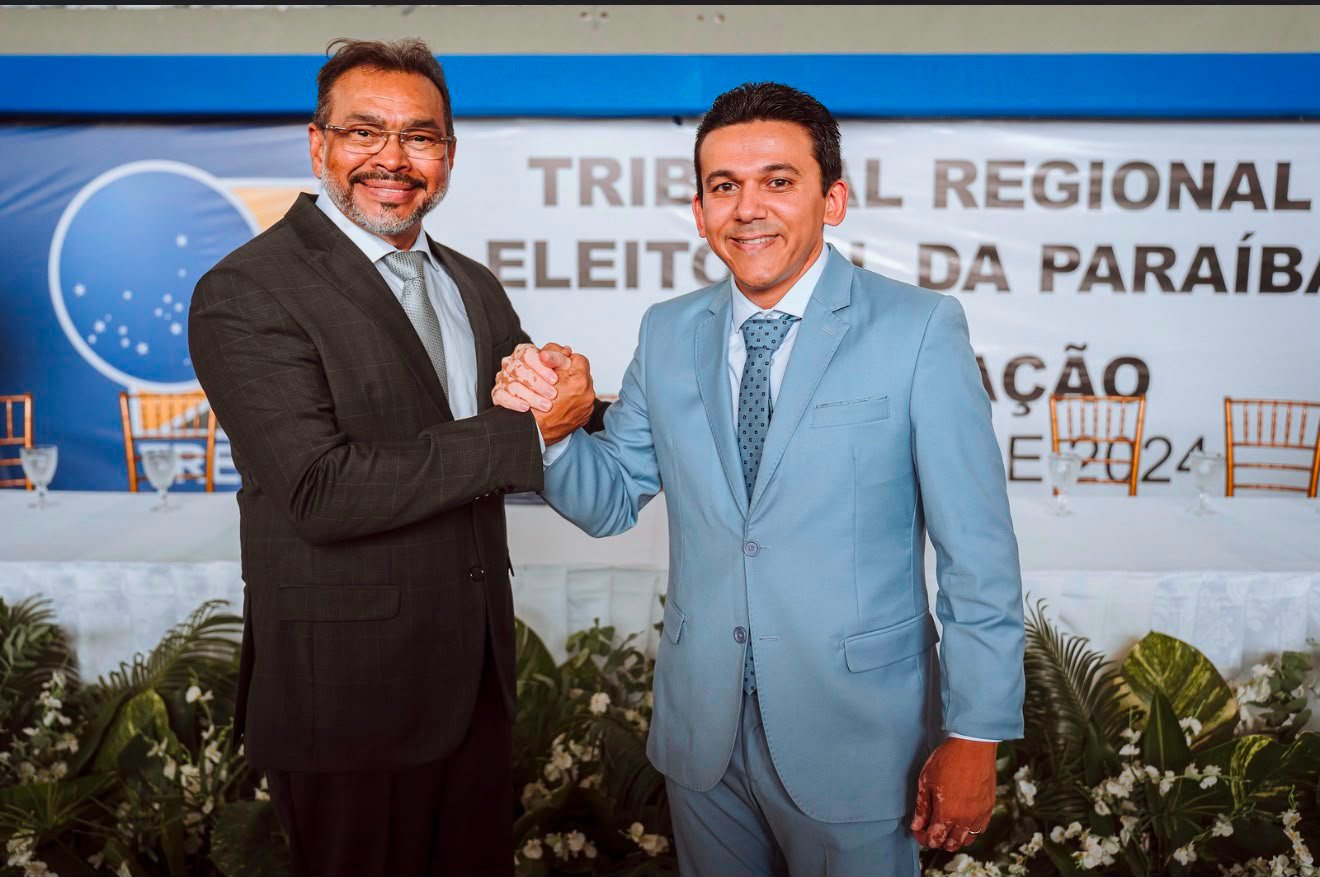 TRE-PB IMPÕE DERROTA A NILVAN FERREIRA, MANTÉM MANDATOS DE JACKSON ALVINO E EDNALDO DO EDILÍCIA