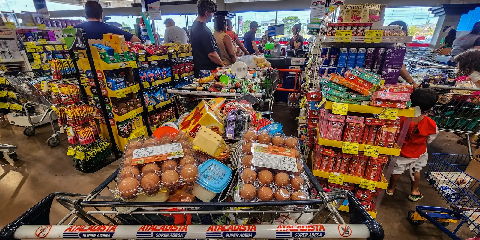 Consumo nos lares acumula alta de 2,70% até setembro, diz Abras Consumo nos lares acumula alta de 2,70% até setembro, diz Abras