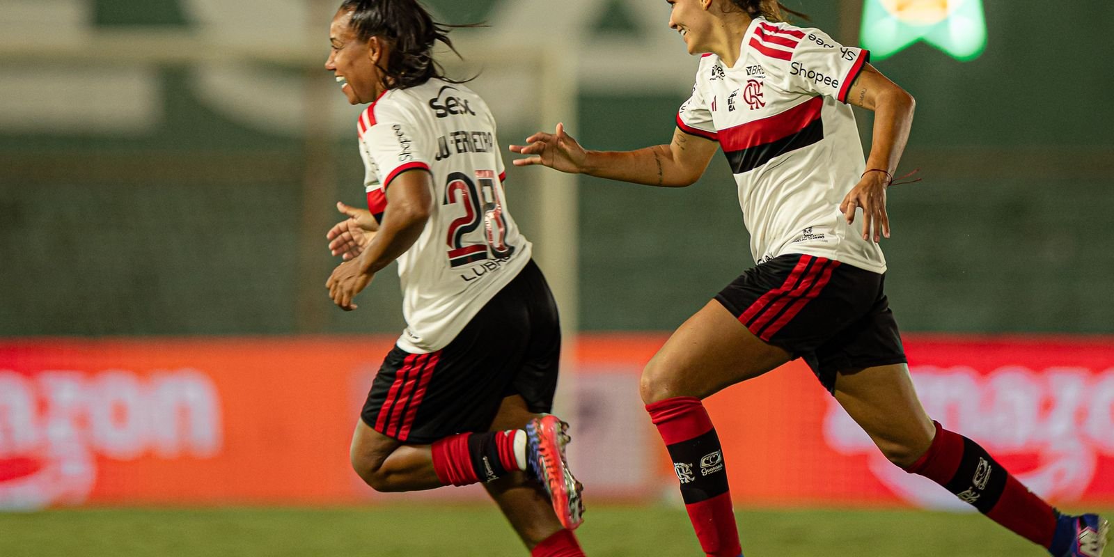 Copa do Brasil Feminino: Flamengo bate Fluminense e vai às semifinais Copa do Brasil Feminino: Flamengo bate Fluminense e vai às semifinais