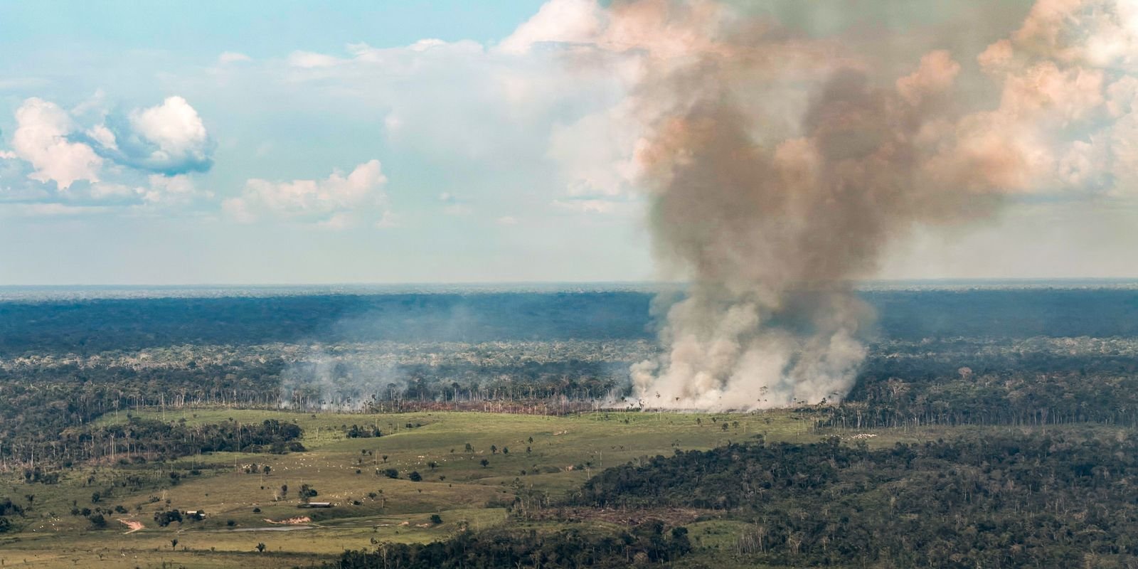 Governo libera R$ 68,6 milhões para combater incêndios e seca no Norte Governo libera R$ 68,6 milhões para combater incêndios e seca no Norte