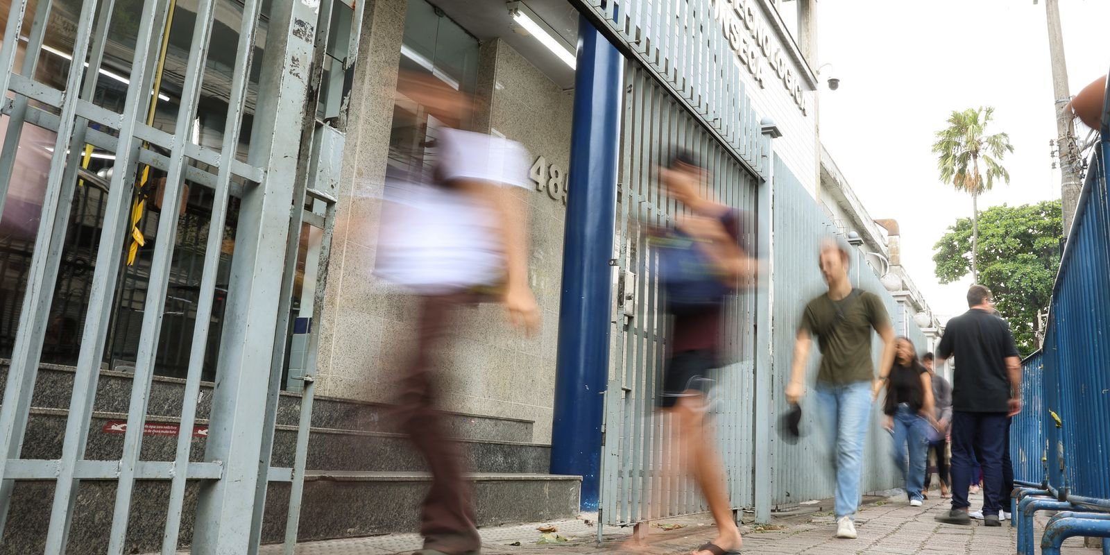 Termina neste domingo prazo escolher idioma da prova do Enem 2026 Termina neste domingo prazo escolher idioma da prova do Enem 2026