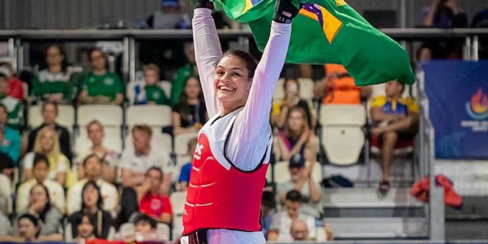 Maria Clara Pacheco é ouro em 3ª etapa do Grand Prix de taekwondo