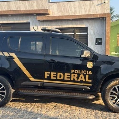 Operação da Polícia Federal cumpre mandados contra corrupção eleitoral em Cruz do Espírito Santo