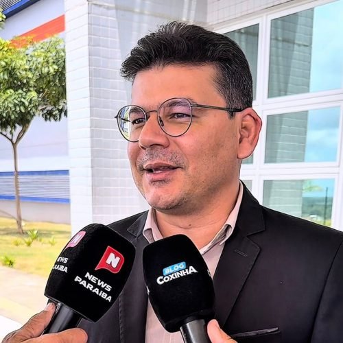 Dr. Luciano Alvino destaca investimentos em Santa Rita e parceria com o Governo do Estado durante entrega de equipamentos no Hospital Metropolitano