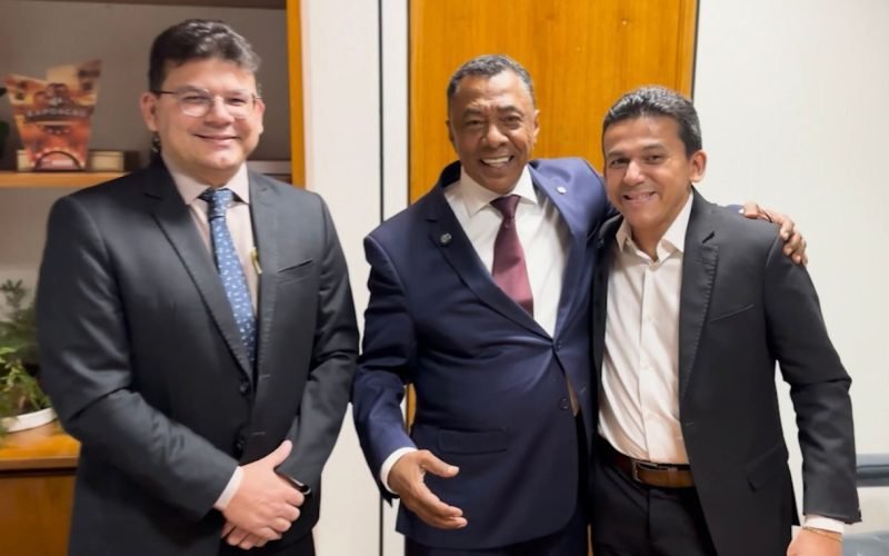 Jackson Alvino anuncia R$ 10 milhões em emenda de Damião Feliciano para a saúde de Santa Rita