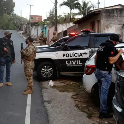 Membros de facções rivais são presos em operação policial em Santa Rita