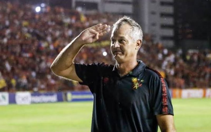 Botafogo-PB acerta contratação do técnico Lisca ‘Doido’ no lugar de Bernardo