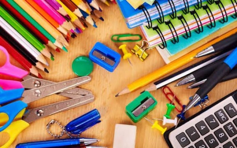 Procon Santa Rita orienta sobre cobranças indevidas na lista de material escolar