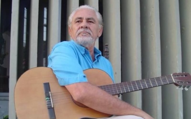 Morre Daudeth Bandeira, ícone da cantoria nordestina, aos 80 anos