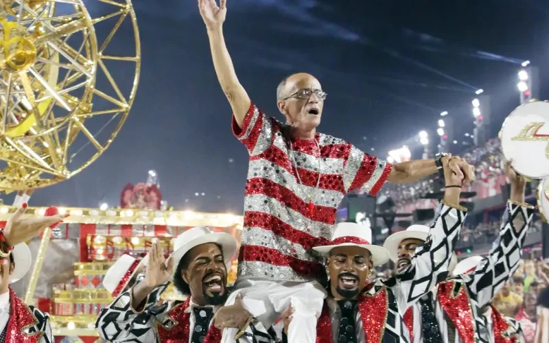 Viradouro é campeã do carnaval do Rio; escola que homenageou Lula é rebaixada
