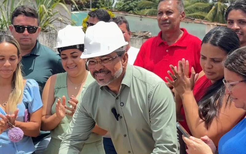 PAVIMENTA JÁ: Prefeitura de Santa Rita assina ordem de serviço para pavimentação de rua no Distrito de Lerolândia