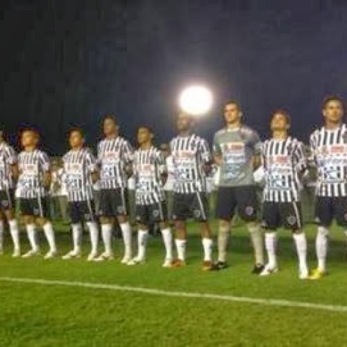 Treze perde para Vila Nova por 2 a 0 no Serra Dourada e permanece na Série C em 2014