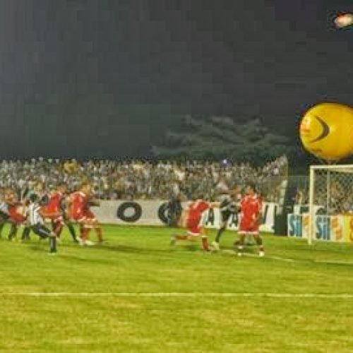 Treze vence Vila Nova por 1 a 0 e está por um empate para se classificar para Série B