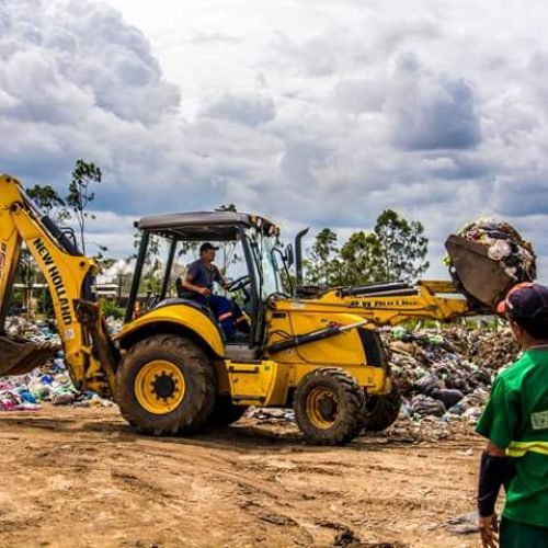 Prefeitura de Santa Rita fecha lixão clandestino