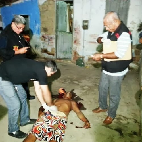 Homem é morto por não entregar amigo no Bairro dos Novais