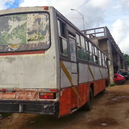 Usuária de drogas dar a luz dentro de ônibus na Gauchinha