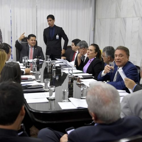 Senado deve concluir votação da reforma da Previdência em 2 de outubro