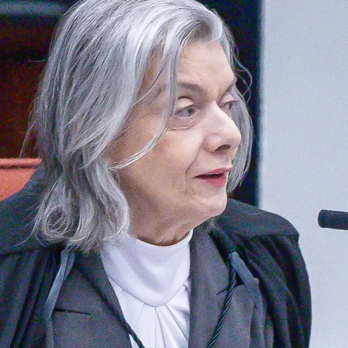 Ministra rejeita ação que pedia transporte interestadual na eleição