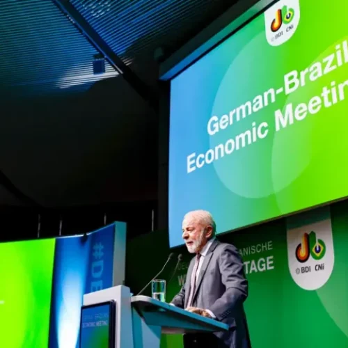 Lula fala em reciprocidade após delegado da PF expulso dos EUA