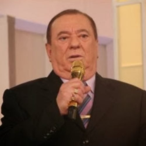 Raul Gil dá susto ao passar mal durante gravação de programa