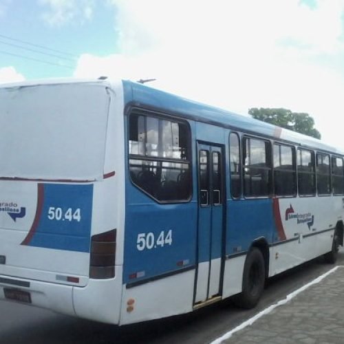 Assaltantes fazem arrastão em passageiros de ônibus de Santa Rita