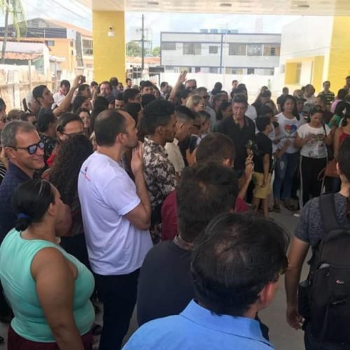 Comissionados são vistos em evento da Prefeitura de Santa Rita em horário de expediente