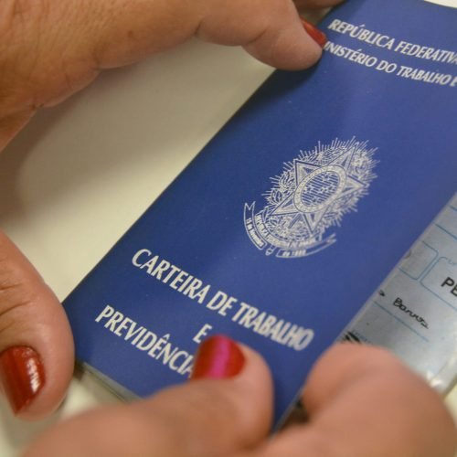 Sine de Santa Rita inicia semana disponibilizando 28 vagas de emprego