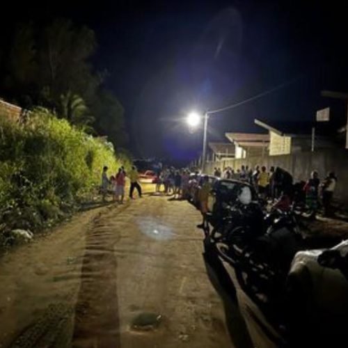 Detento rouba arma de policial e faz ameaças dentro de presídio