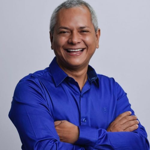 Em primeira semana de guia, Major Neto defende política nacional de Segurança, investimento humano, valorização profissional e piso nacional de policiais e bombeiros