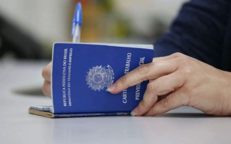 Empresas ofertam 109 vagas de emprego em Santa Rita