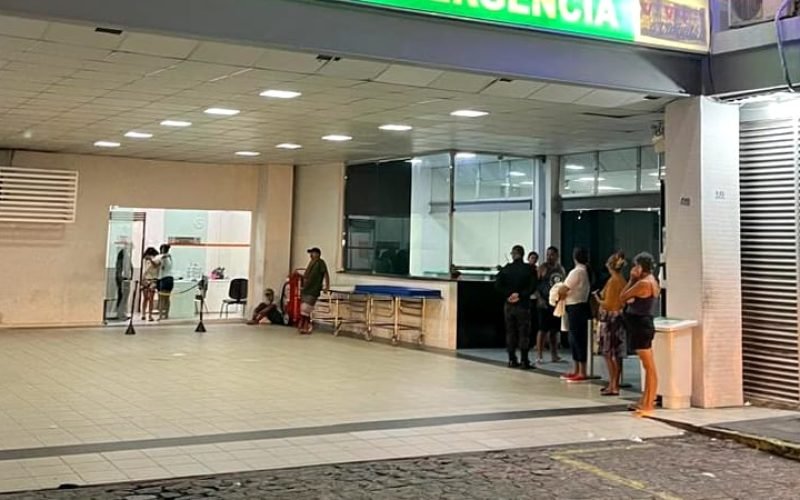 Jovem é esfaqueada ao tentar salvar a mãe de agressão na Zona Sul de João Pessoa