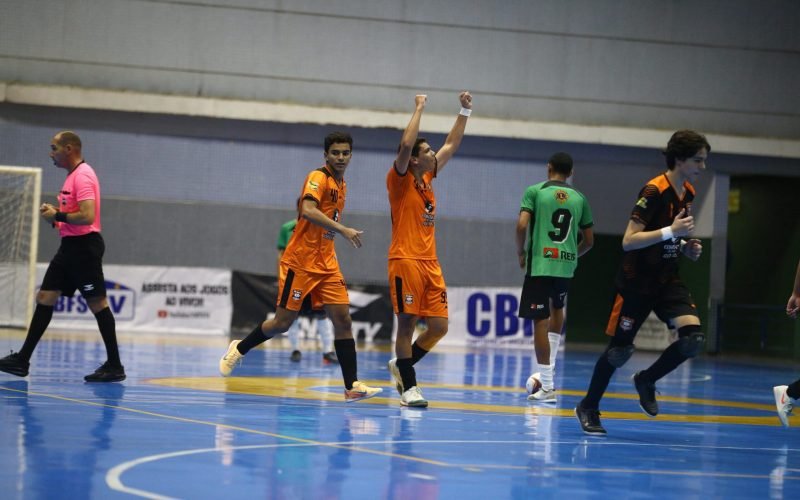 Equipe santarritense faz história na Taça Brasil Sub-17 e enfrenta o Corinthians por vaga na final
