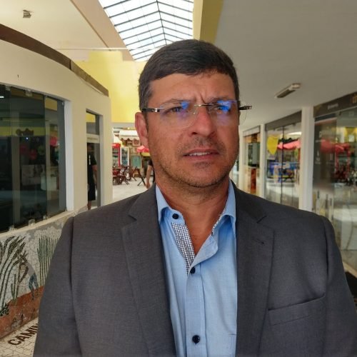 Em Cabedelo, prefeito anuncia concurso público