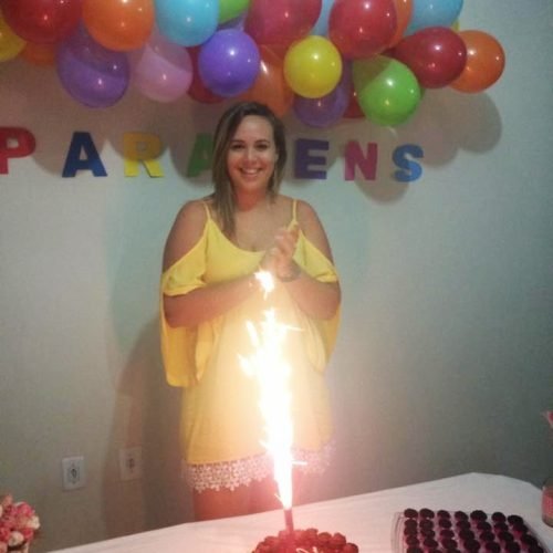A maravilhosa Maria Eunice Albuquerque festejou seu aniversário entre amigos