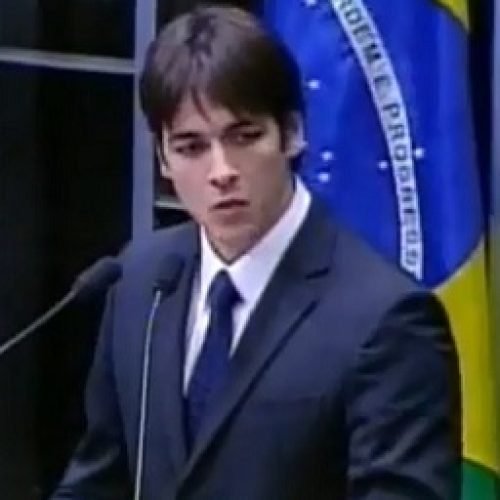Cássio confirma candidatura do filho a deputado federal